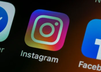 Nuevo botón de mensajes directos Instagram en barra inferior 2025