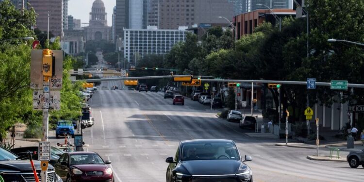 Samsung suministraría chips 5G a los Robotaxi de Tesla