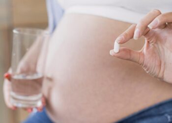 El paracetamol en el embarazo no eleva el riesgo de autismo, TDAH o discapacidad en niños